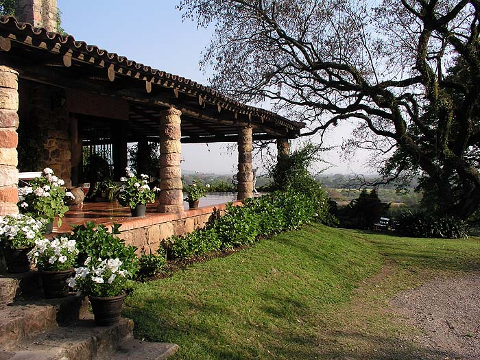 AR0904EP136_finca_los_los.jpg [&copy; Last Frontiers Ltd]