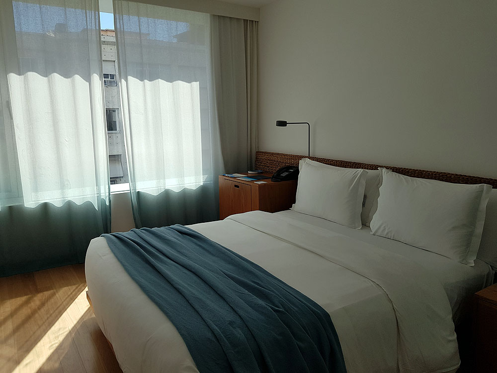 BR0619AB145_arpoador-medium.jpg [&copy; Last Frontiers Ltd]
