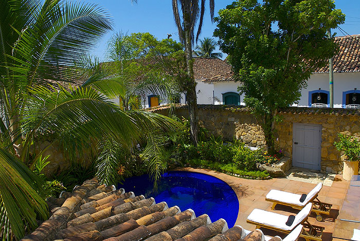 BR06BB_casa-parati-simon13.jpg [&copy; Last Frontiers Ltd]