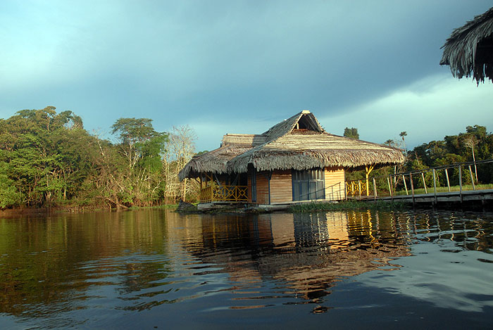 BR08CM_uakari_0701.jpg [&copy; Last Frontiers Ltd]