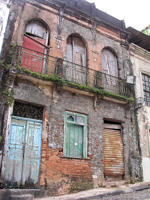 BR0905RB053_salvador.jpg [&copy; Last Frontiers Ltd]