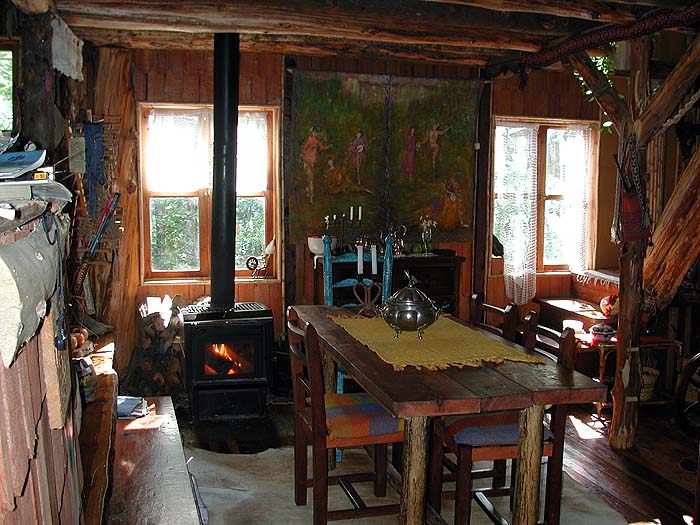 CH1101RH0249_Cathys_mums_house.jpg [&copy; Last Frontiers Ltd]