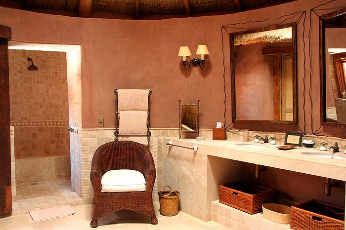 CHAW07_Interior_27.jpg [&copy; Last Frontiers Ltd]
