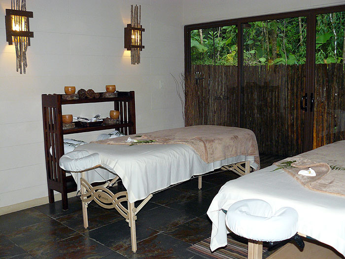 CR0508SM146_el-silencio-lodge.jpg [&copy; Last Frontiers Ltd]