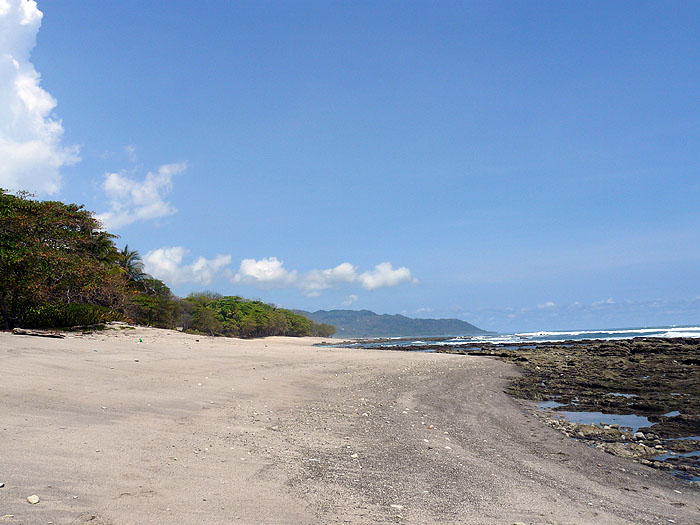 CR0508SM383_beach-santa-teresa.jpg [&copy; Last Frontiers Ltd]
