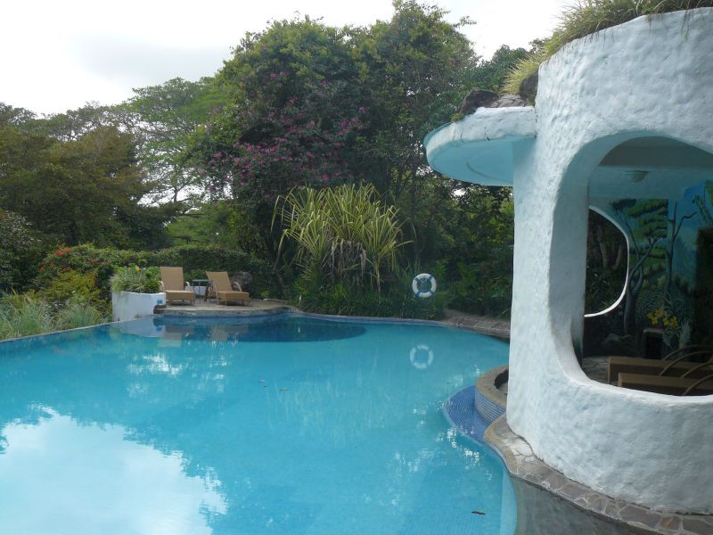 CR1014FD166_finca-rosa-blanca-pool-central-valley.jpg [&copy; Last Frontiers Ltd]