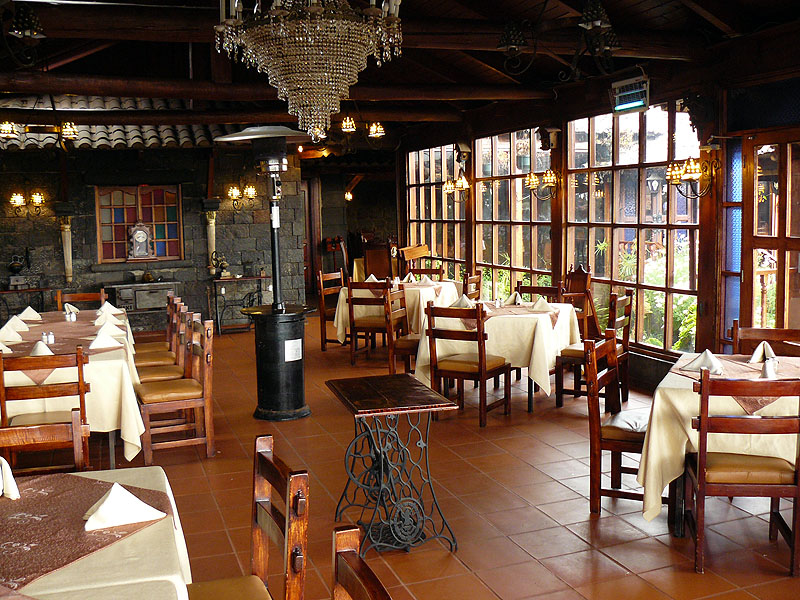 EC0917NL0698_riobamba-hosteria-la-andaluza.jpg [&copy; Last Frontiers Ltd]