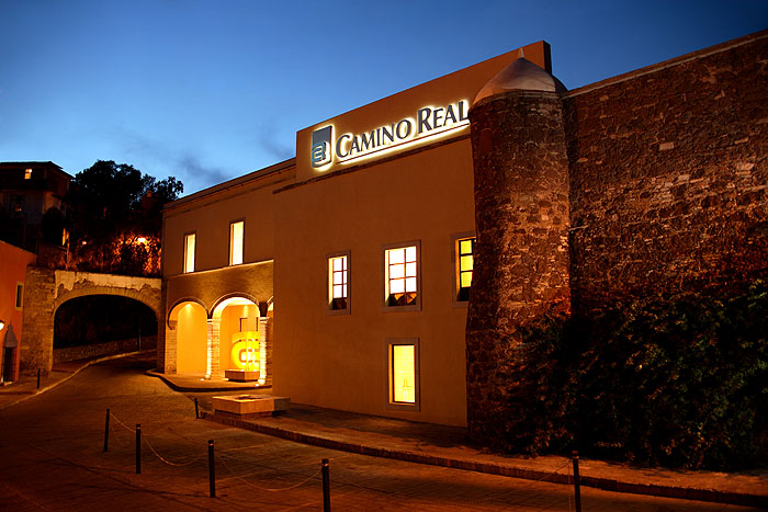 MX07JM02_camino-real-guanajuato-fachada.jpg [&copy; Last Frontiers Ltd]