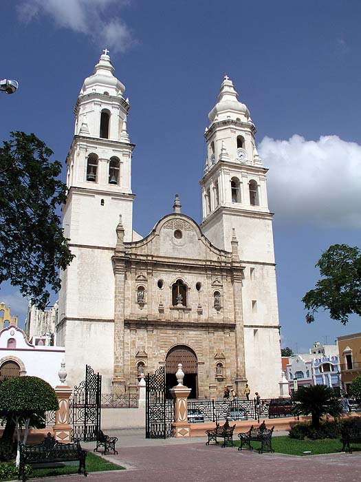 MX0804RB151_campeche.jpg [&copy; Last Frontiers Ltd]