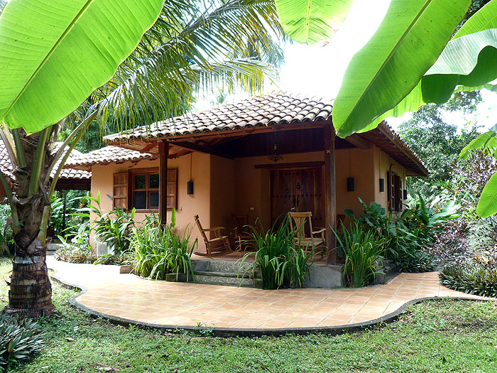 NI0913SM0912_finca-san-juan-de-la-isla-cabin.jpg [&copy; Last Frontiers Ltd]