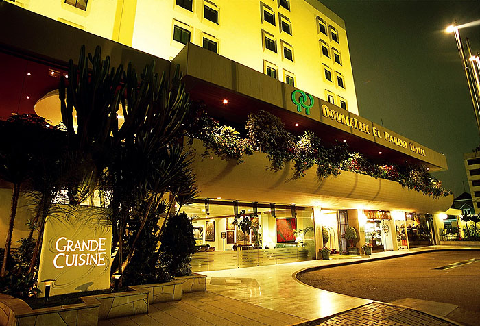 PE03PD_el-pardo-doubletree.jpg [&copy; Last Frontiers Ltd]