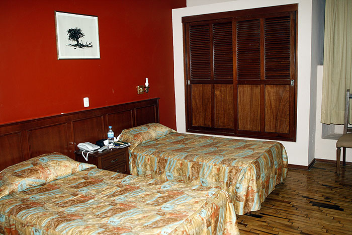 PE0508EM0334_hotel-mossone.jpg [&copy; Last Frontiers Ltd]