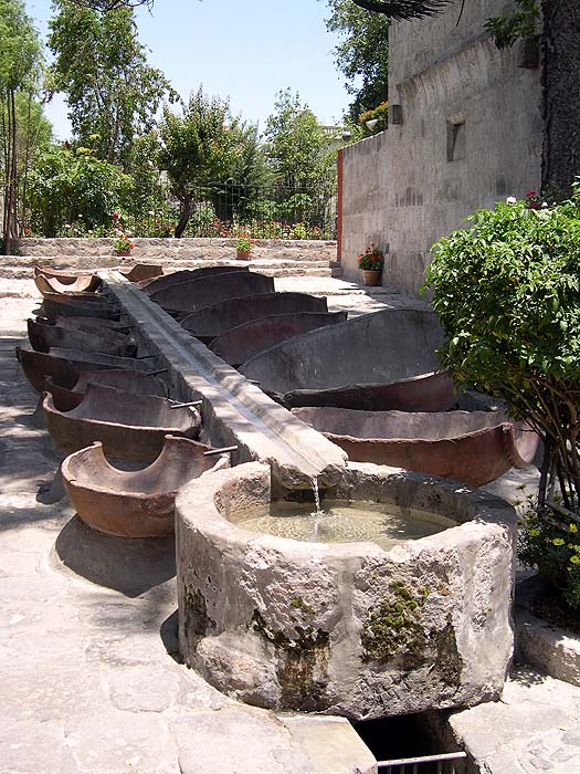 PE1105SM053_santa_catalina_convent.jpg [&copy; Last Frontiers Ltd]