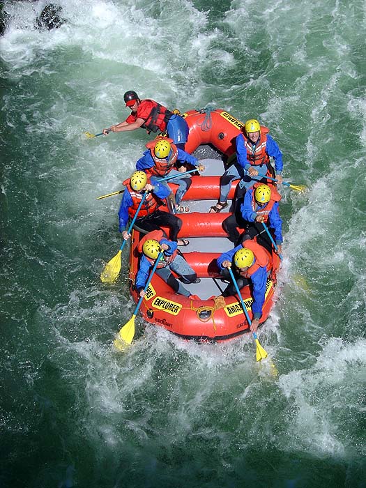 Raft_Urubamba3.jpg [&copy; Last Frontiers Ltd]